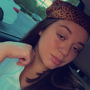 Meet your Posher, Primary